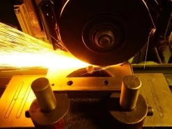 De Wit Hak Halve Maan 14 / 16 / 18 / 20 / 22 Cm Gesmeed - Zonder Steel -Tuingereedschap Verkoop de wit hak halve maan ponsmal.d11644ab 1