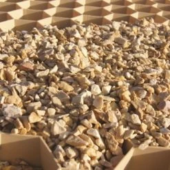 Nidagravel 129 - Grindstabilisatieplaat - Beige -Tuingereedschap Verkoop nidagravel 129 beige grindstabilisatieplaten met grind 1